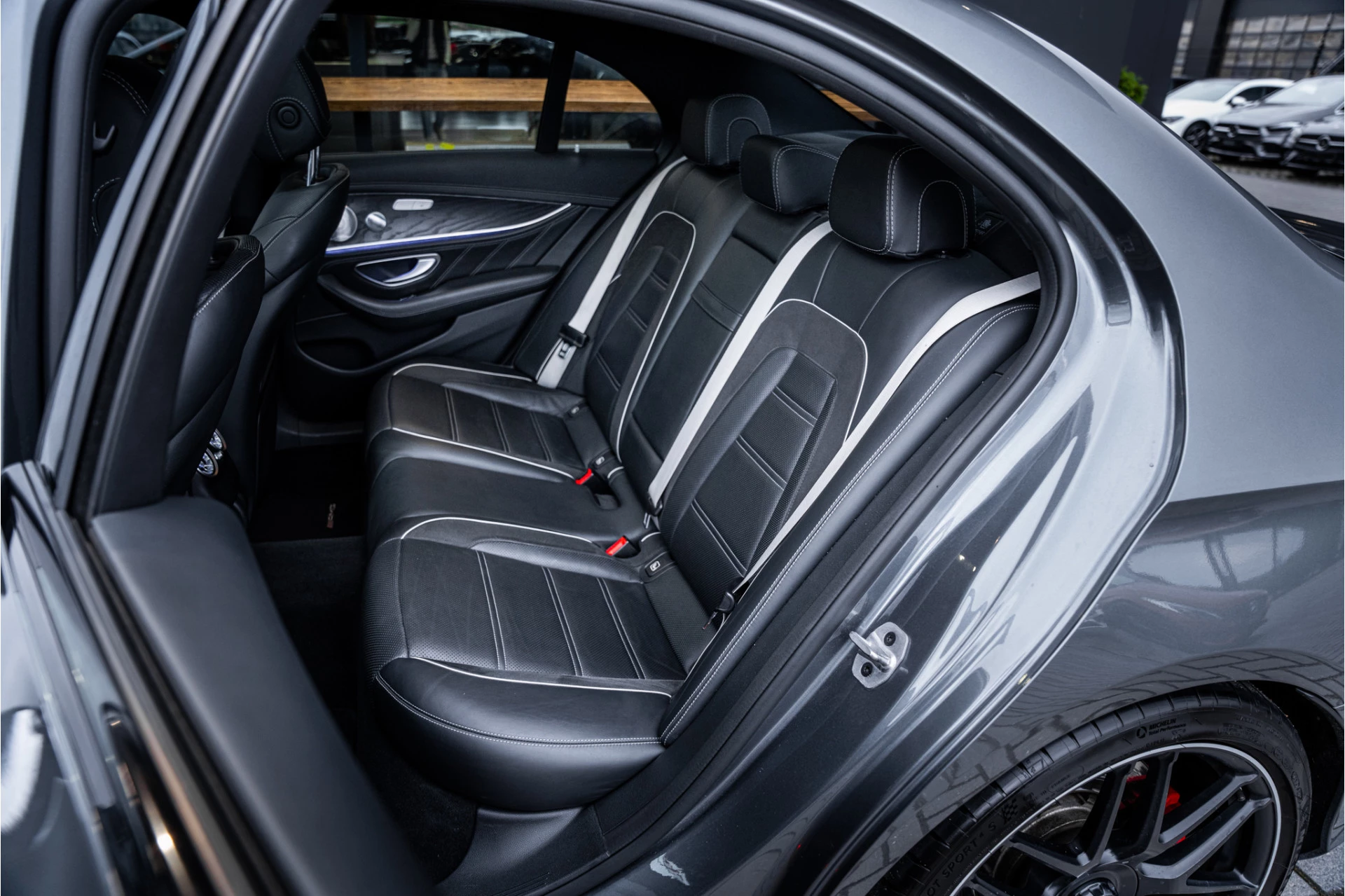 Hoofdafbeelding Mercedes-Benz E-Klasse