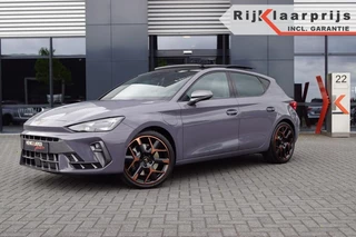 Hoofdafbeelding CUPRA Leon CUPRA Leon VZ 1.5e-Hybrid 272pk Performance /Panodak /19 Inch Lm/Intelligent Drive