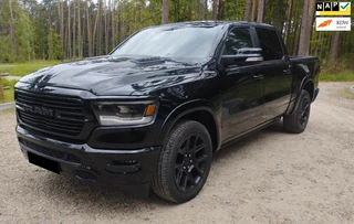 Dodge Ram Ram 1500 Larami Black Edition 5.7 V8 4x4 Crew Cab LPG onderbouw