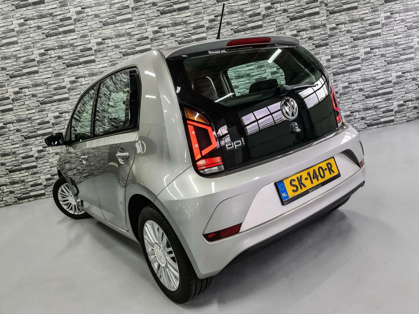 Hoofdafbeelding Volkswagen up!
