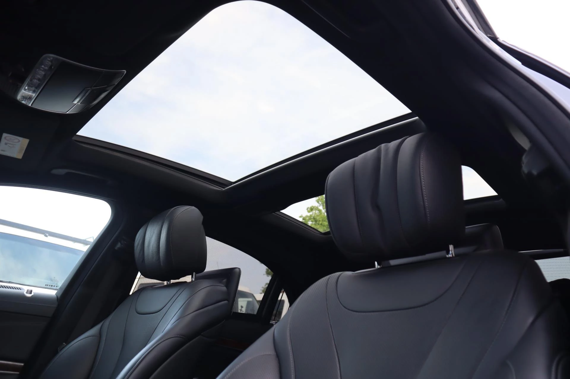 Hoofdafbeelding Mercedes-Benz S-Klasse