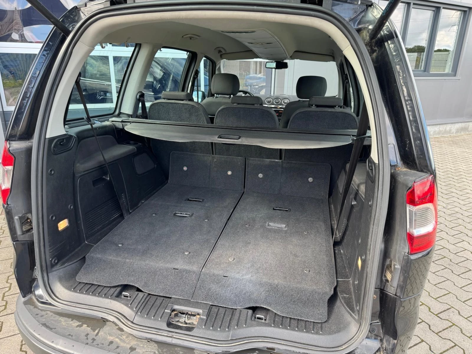 Hoofdafbeelding Ford Galaxy