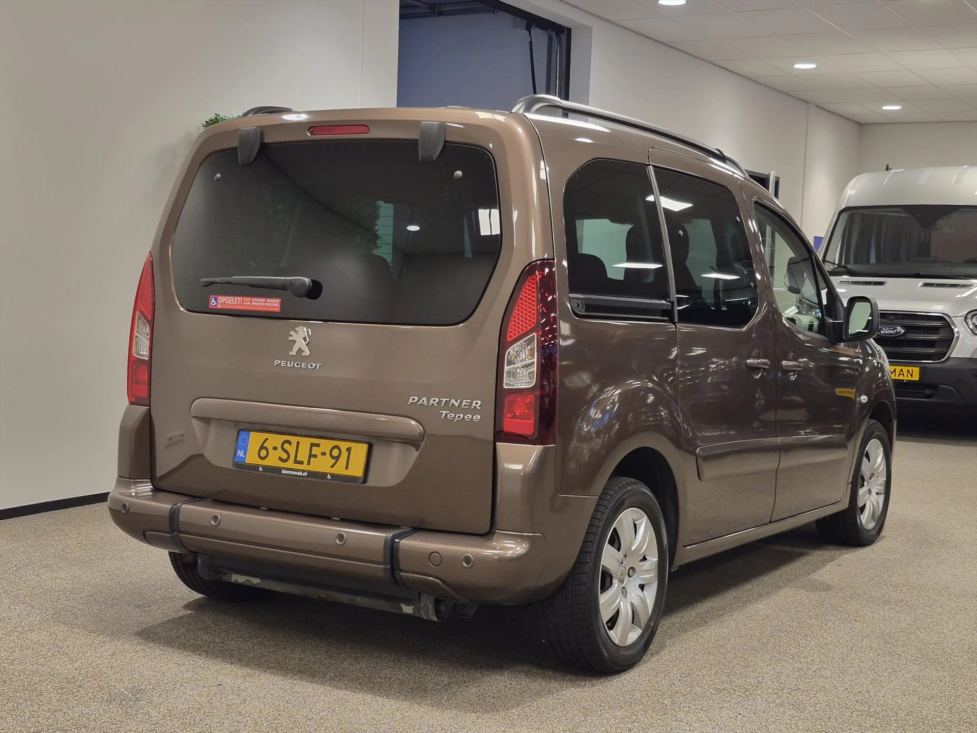 Hoofdafbeelding Peugeot Partner