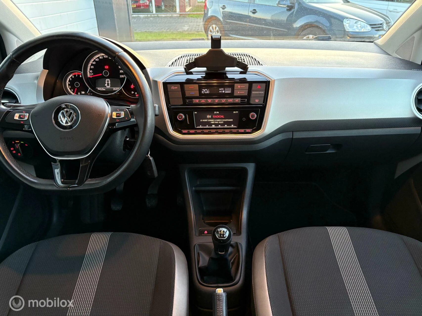 Hoofdafbeelding Volkswagen up!