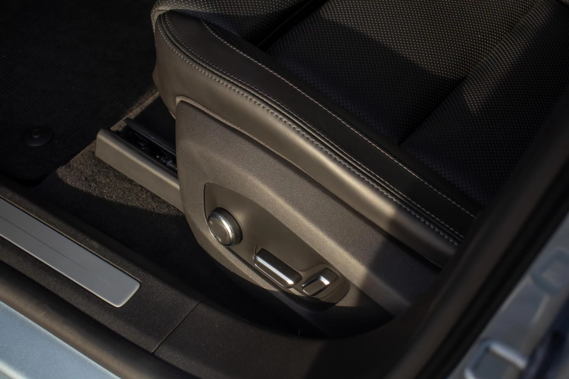 Hoofdafbeelding Polestar 4