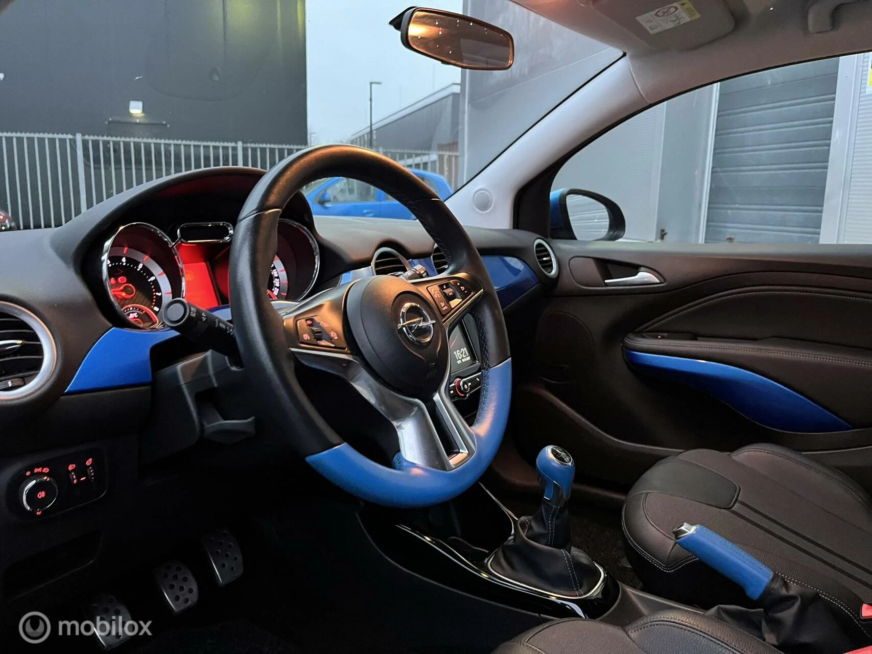 Hoofdafbeelding Opel ADAM