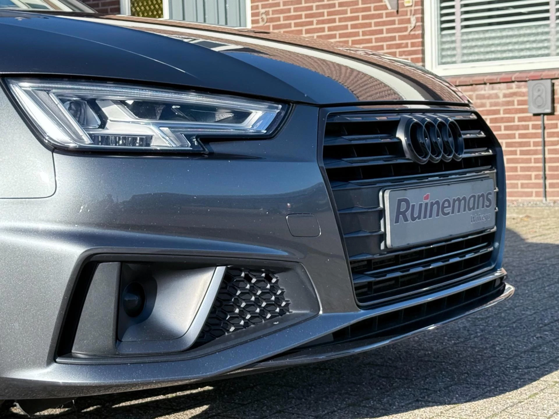 Hoofdafbeelding Audi A4