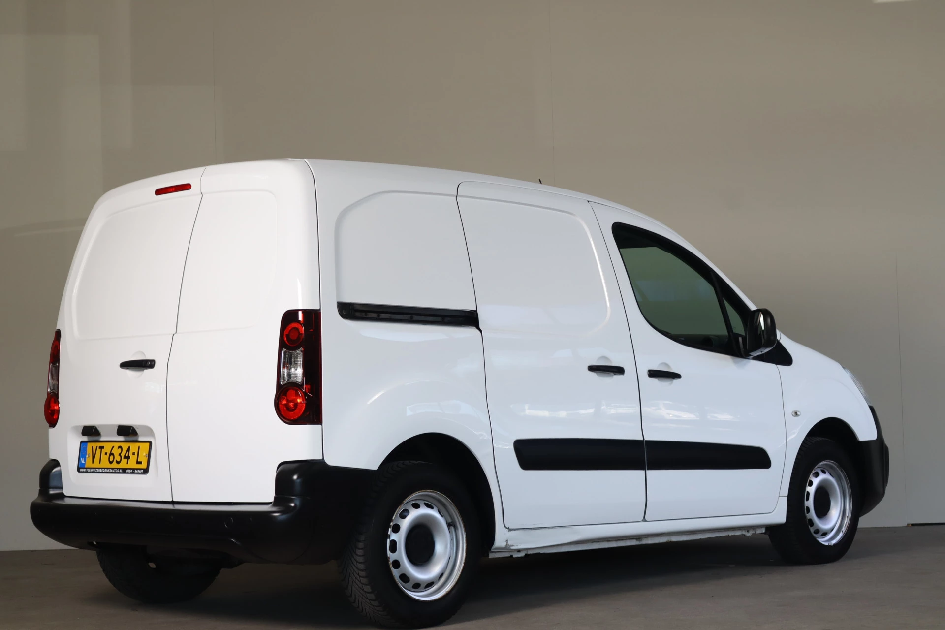 Hoofdafbeelding Peugeot Partner