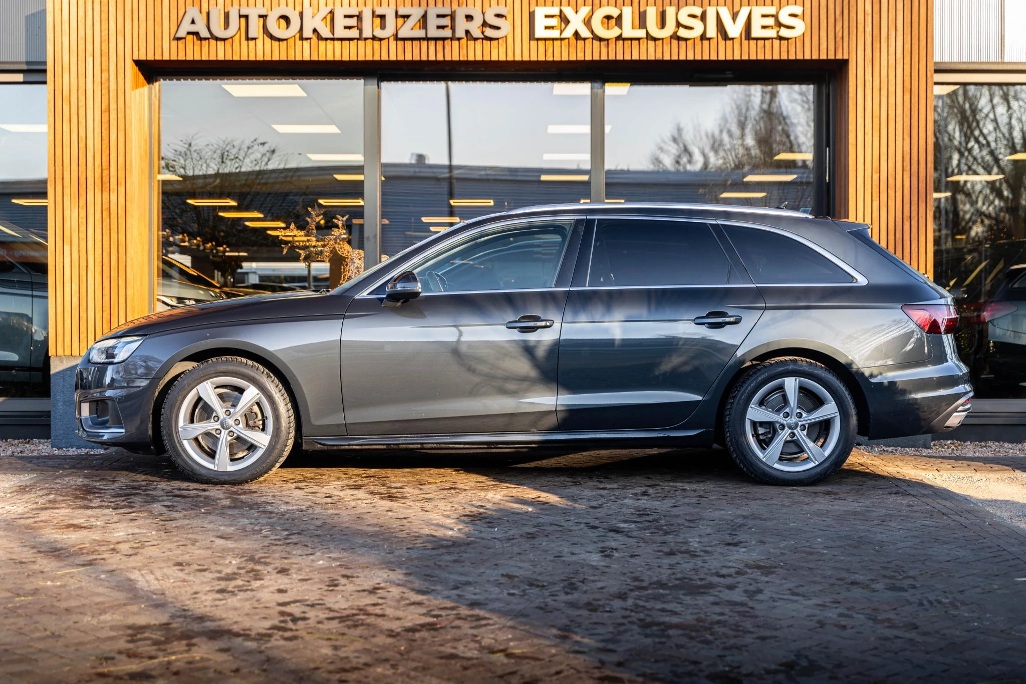 Hoofdafbeelding Audi A4