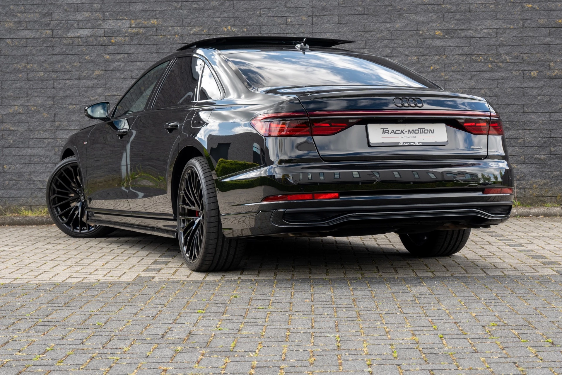 Hoofdafbeelding Audi A8
