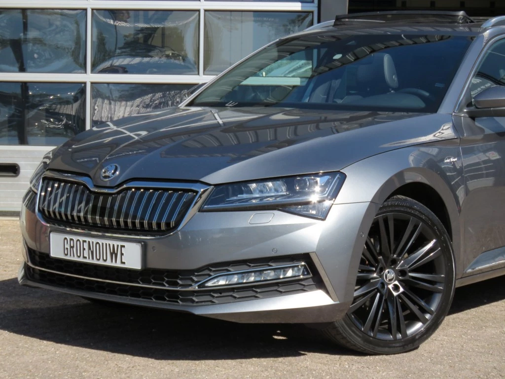 Hoofdafbeelding Škoda Superb