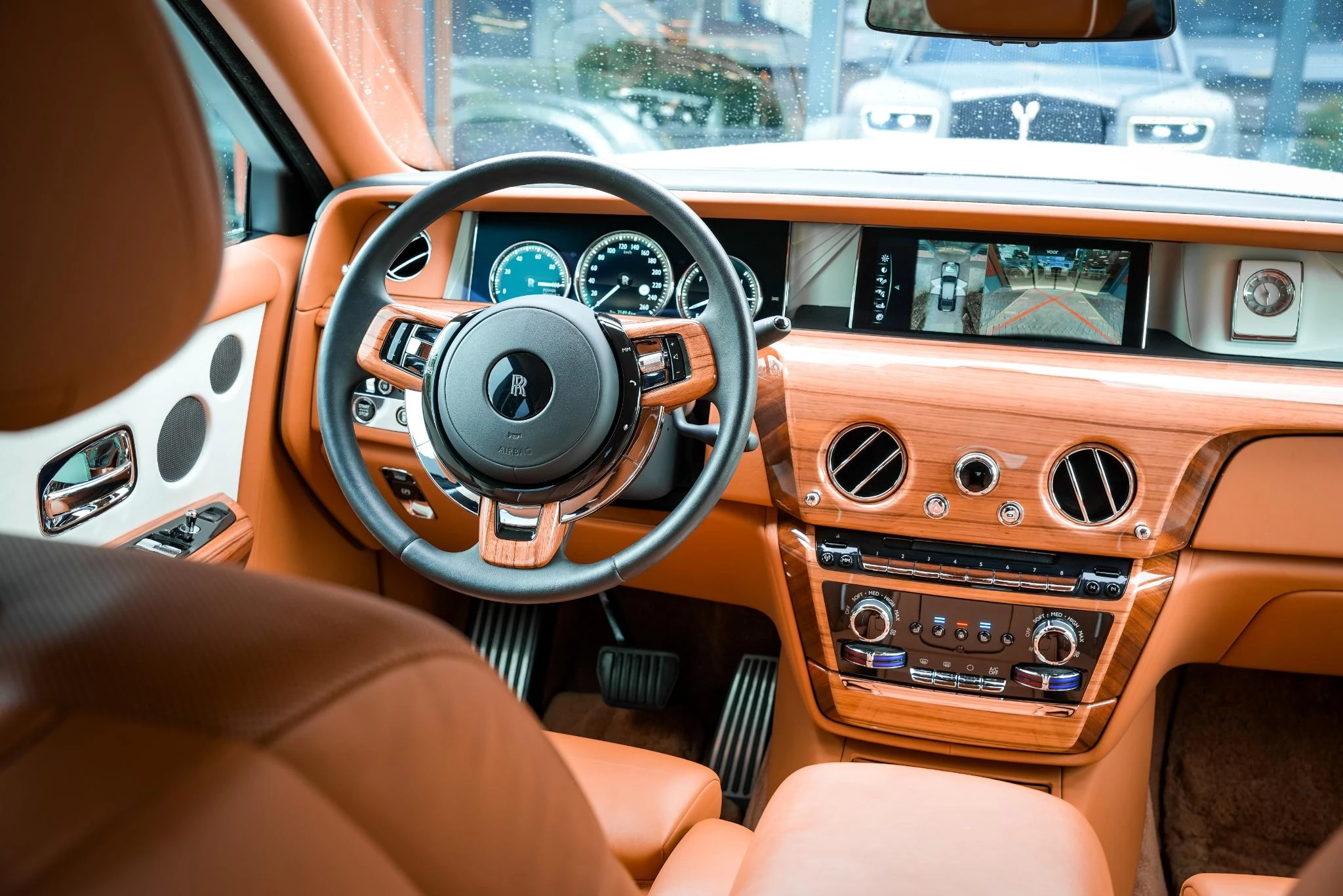 Hoofdafbeelding Rolls-Royce Phantom