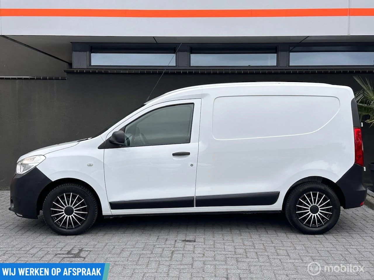 Hoofdafbeelding Dacia Dokker