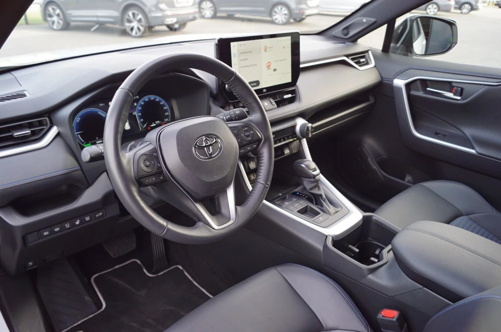 Hoofdafbeelding Toyota RAV4