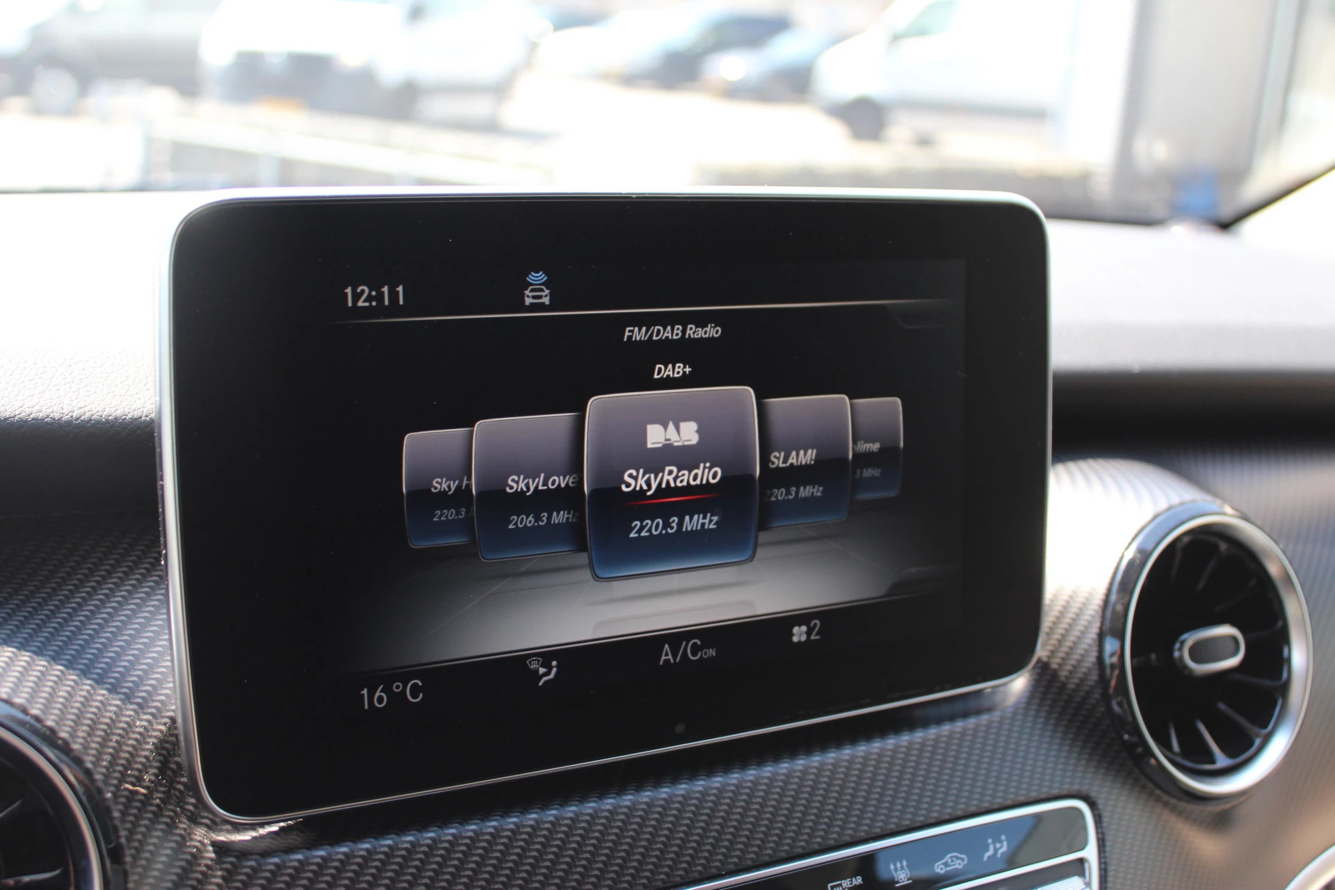 Hoofdafbeelding Mercedes-Benz Marco Polo