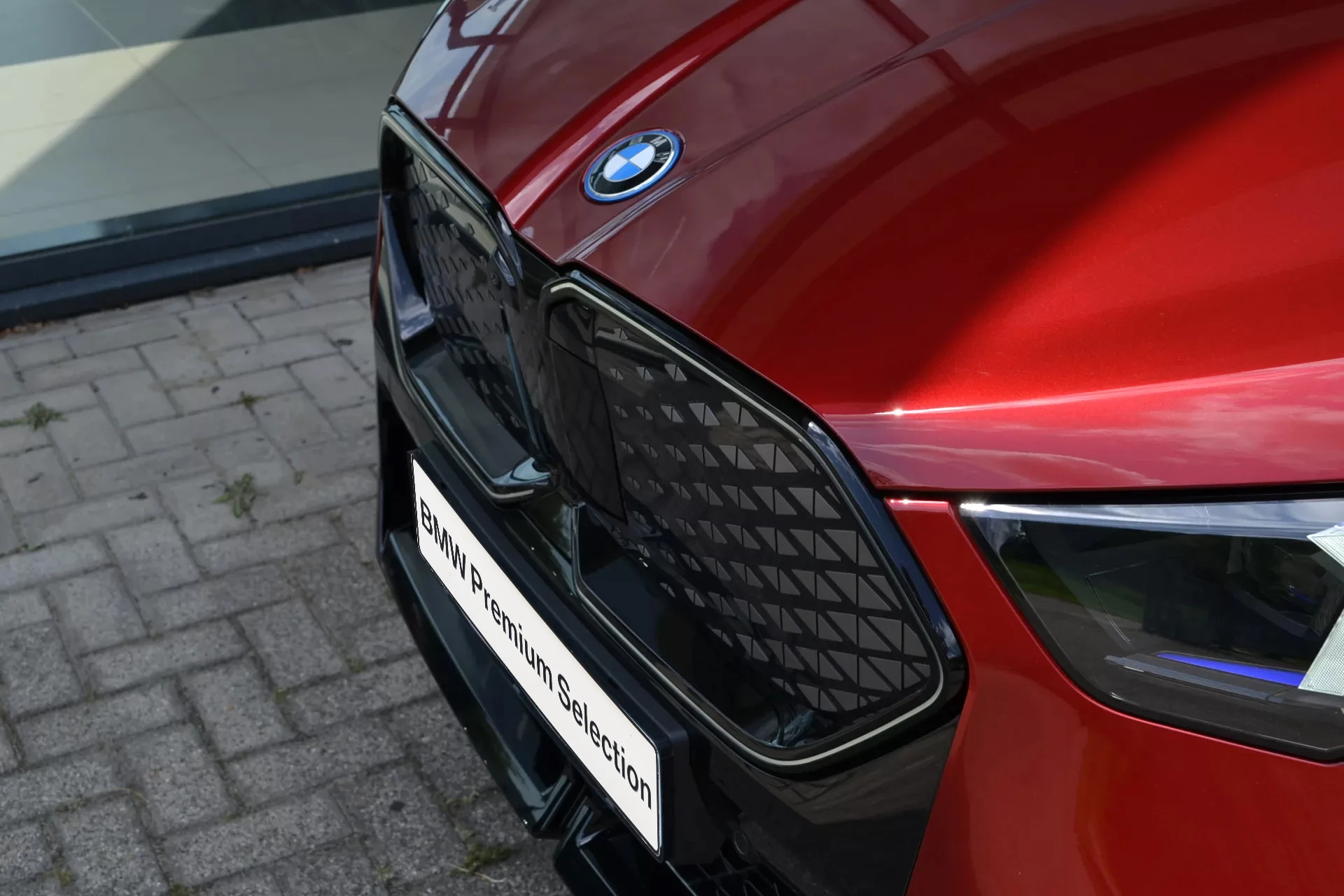 Hoofdafbeelding BMW iX2