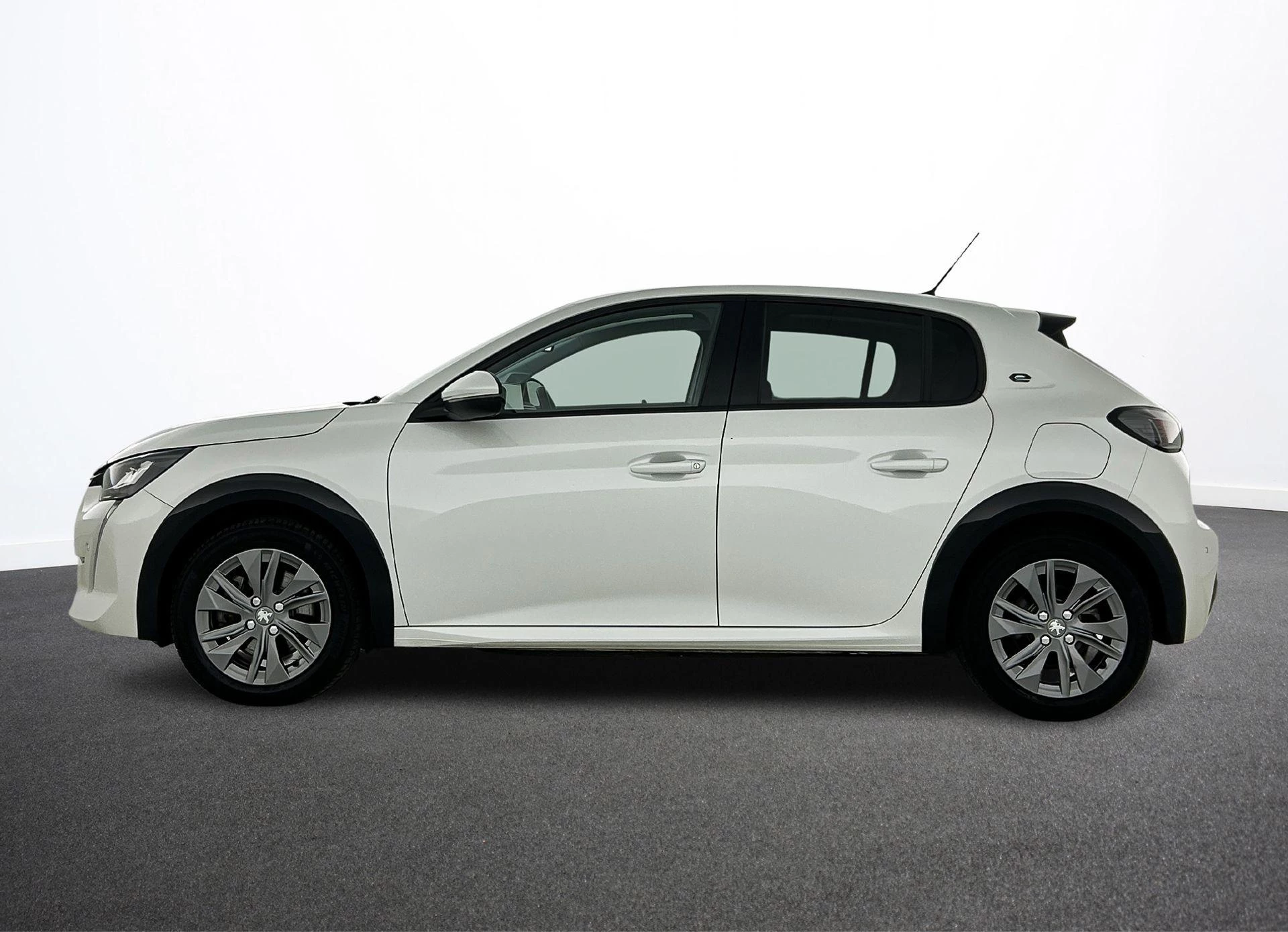 Hoofdafbeelding Peugeot e-208