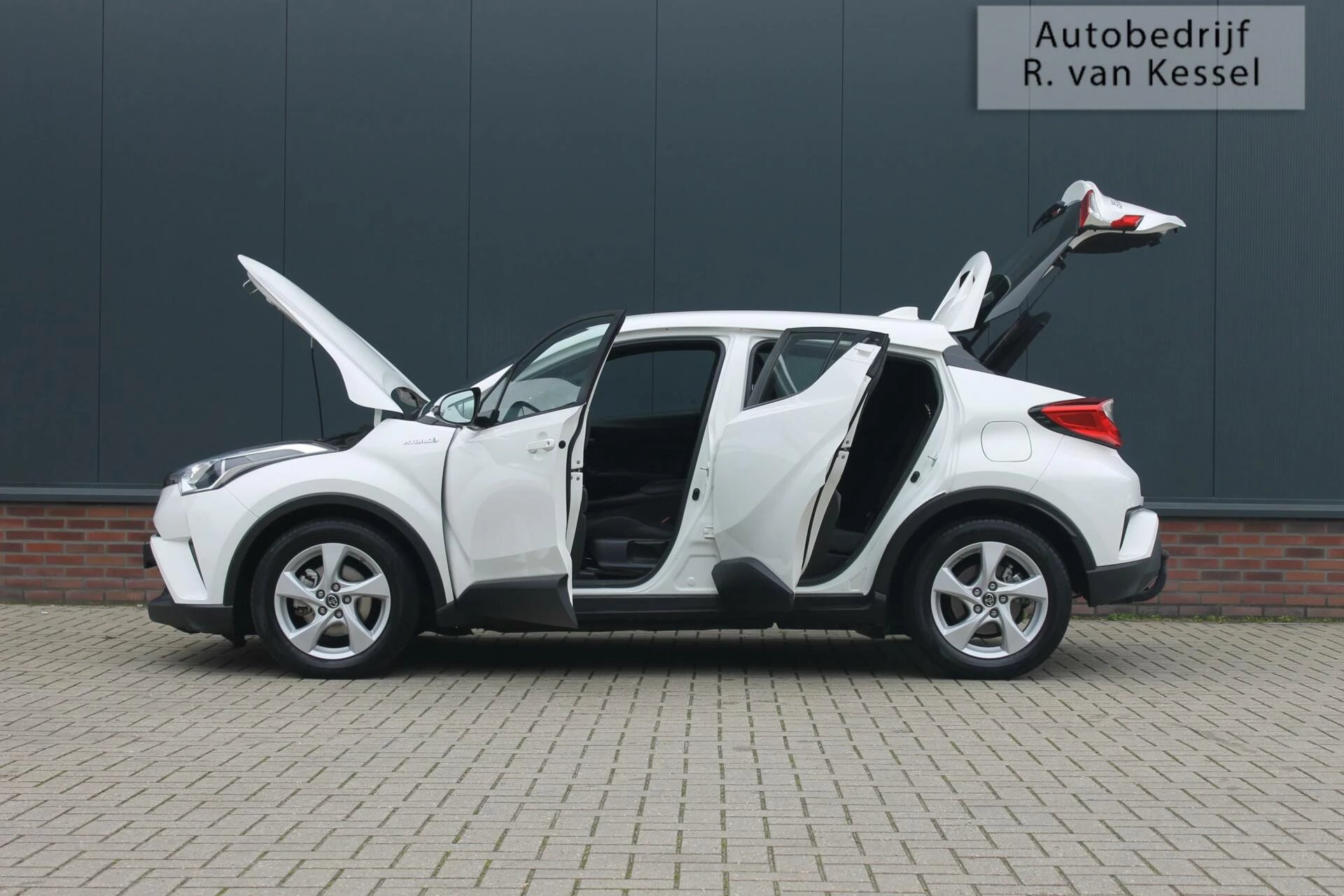 Hoofdafbeelding Toyota C-HR