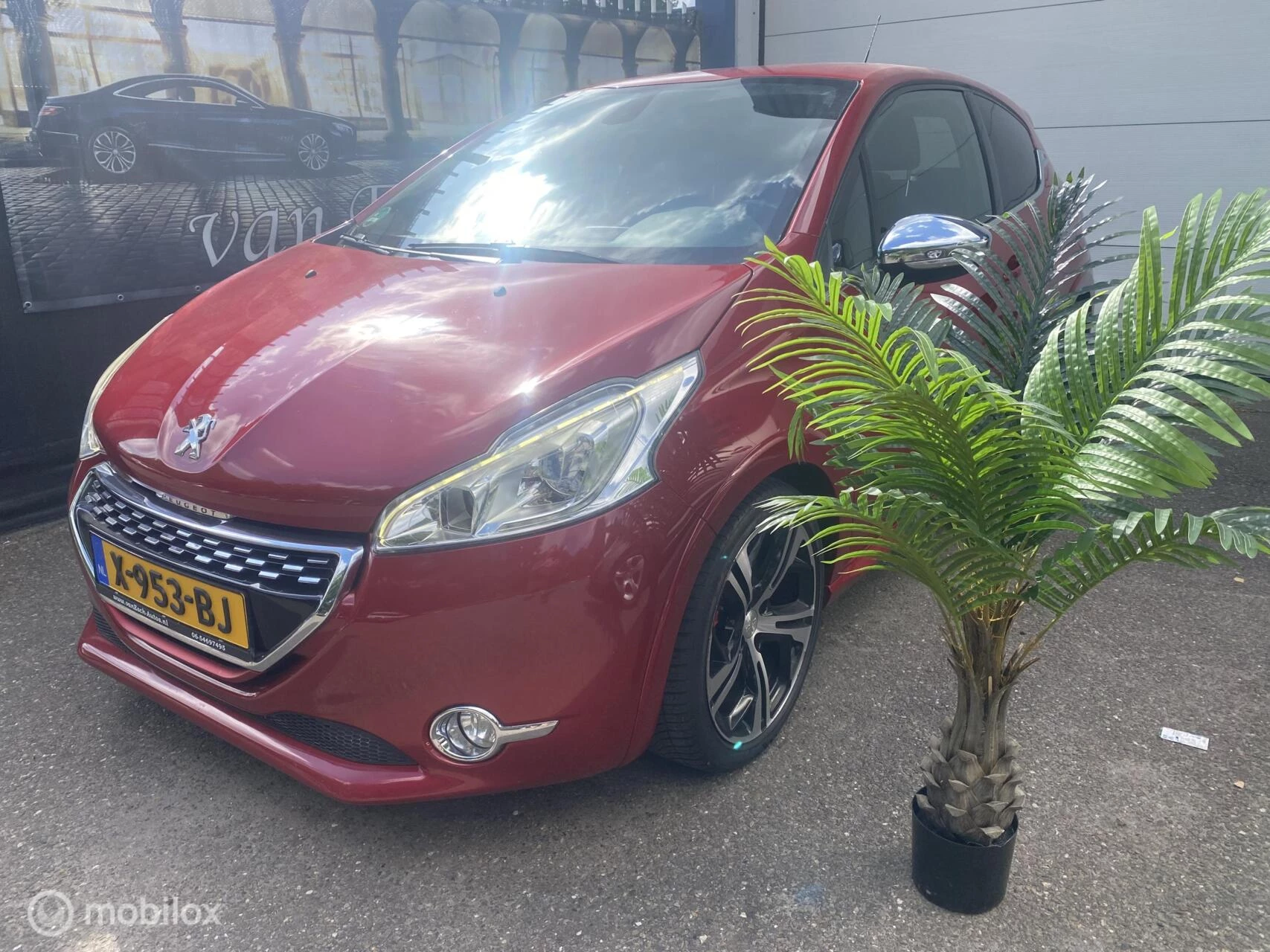 Hoofdafbeelding Peugeot 208