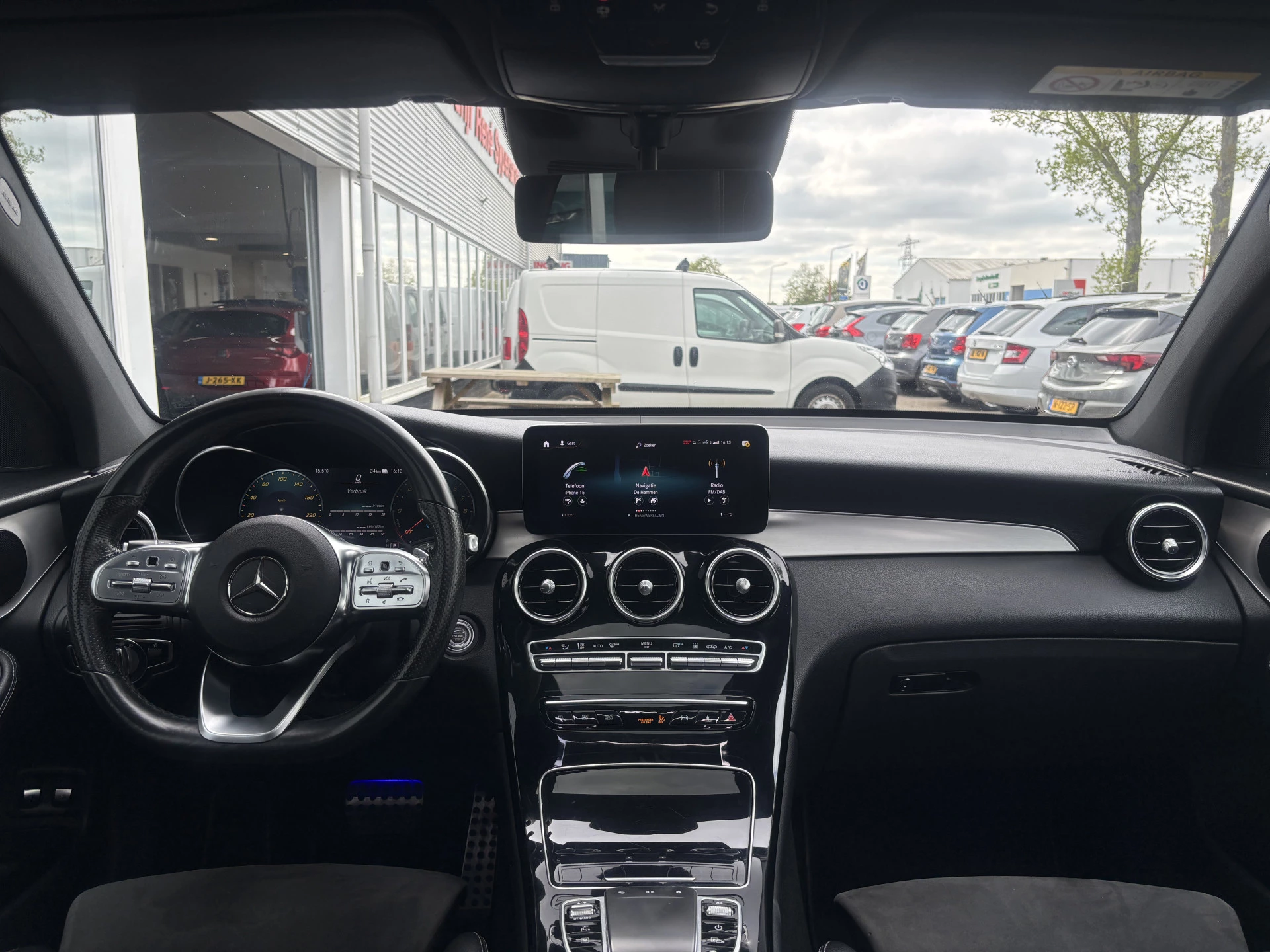 Hoofdafbeelding Mercedes-Benz GLC