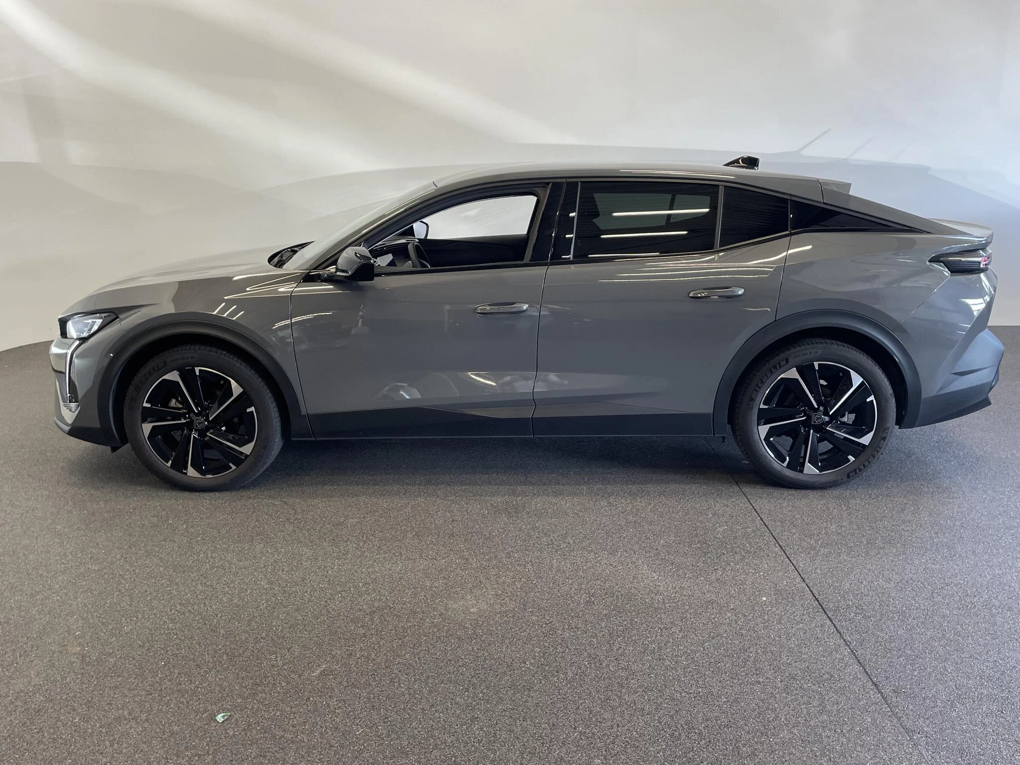 Hoofdafbeelding Peugeot 408