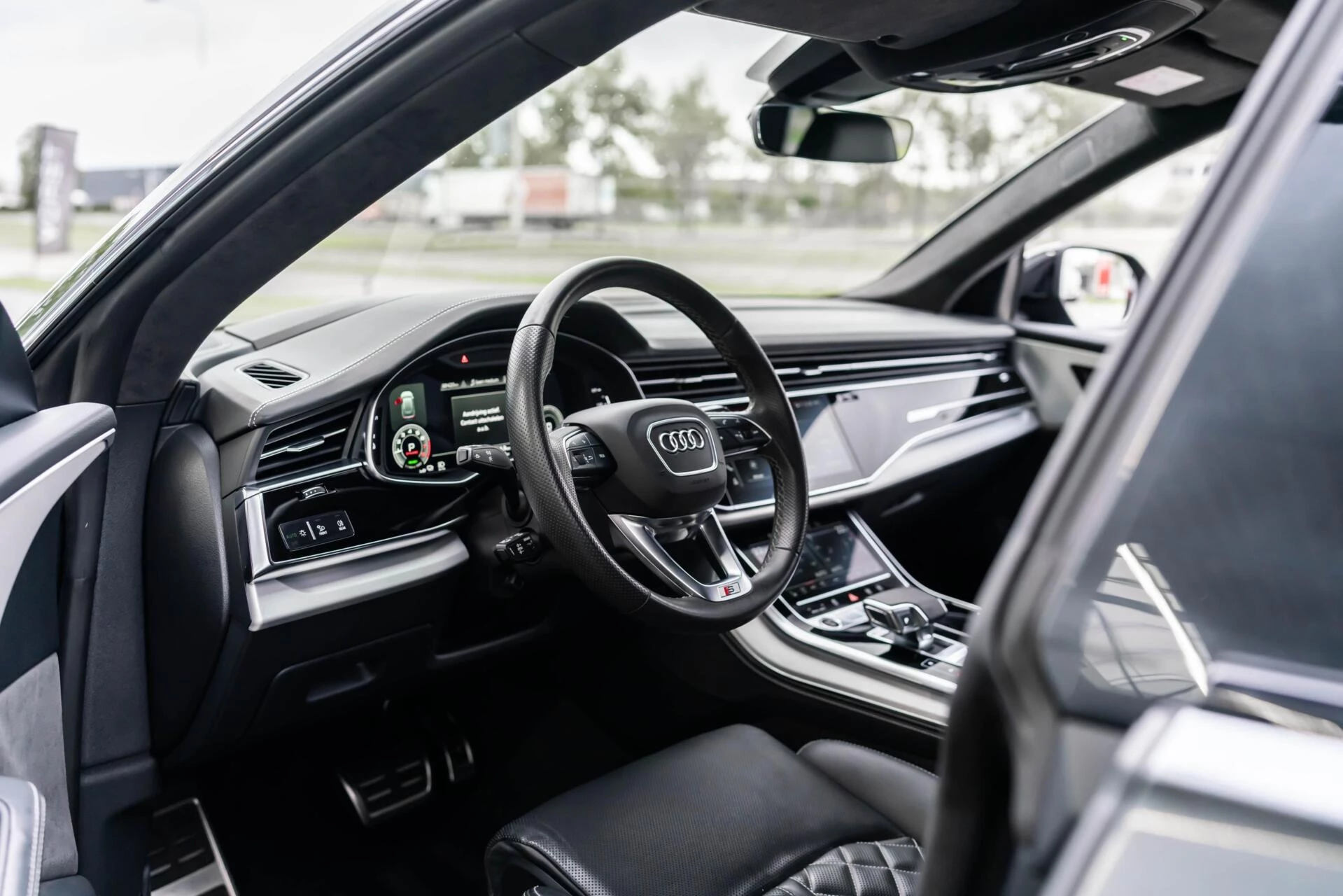 Hoofdafbeelding Audi Q8