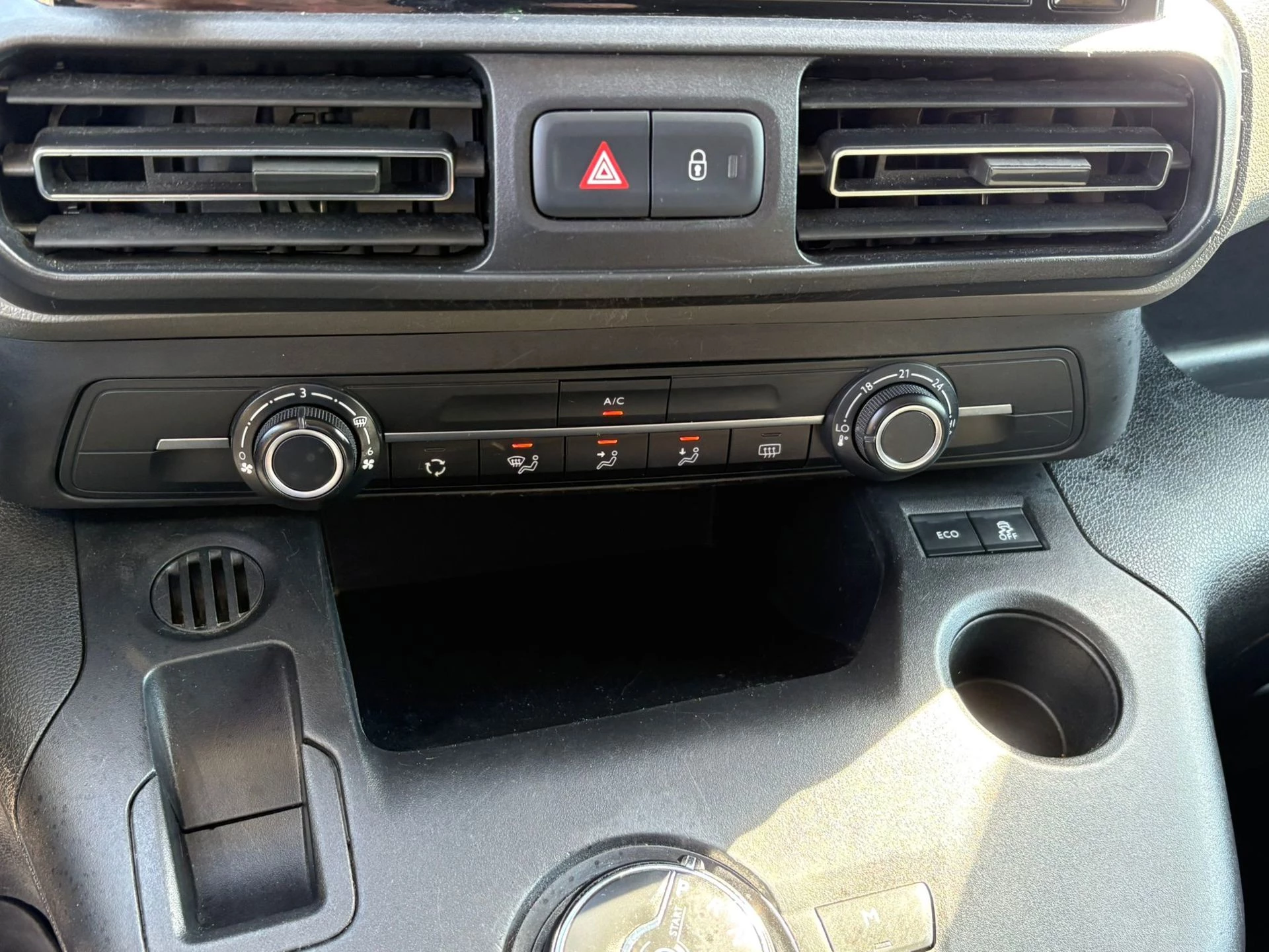 Hoofdafbeelding Peugeot Rifter