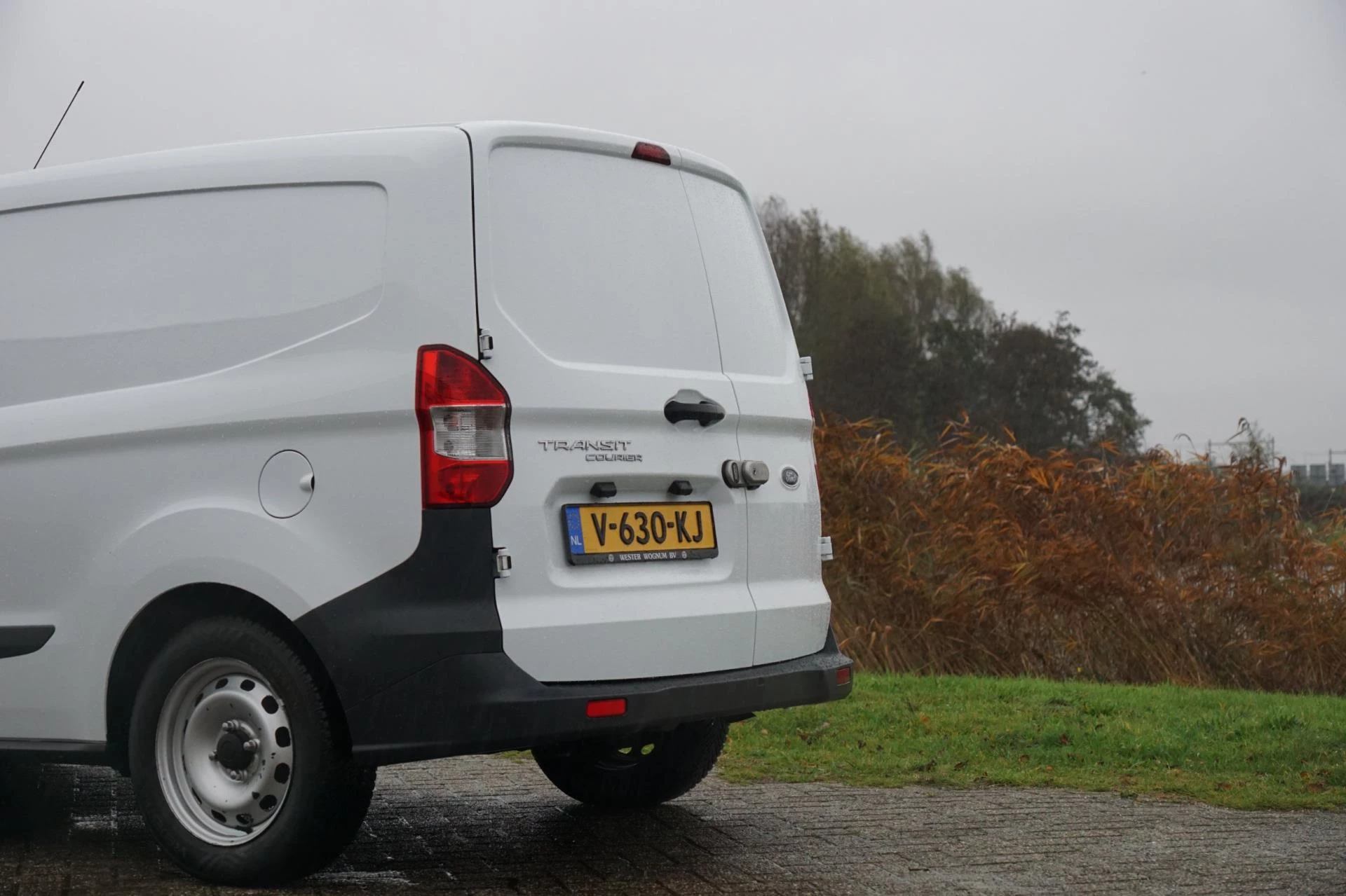 Hoofdafbeelding Ford Transit Courier