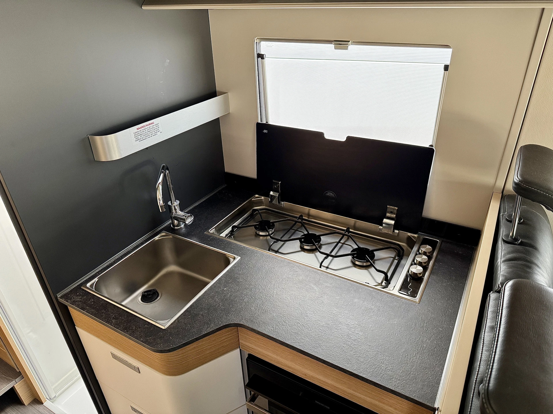 Hoofdafbeelding Adria CORAL 670 SL