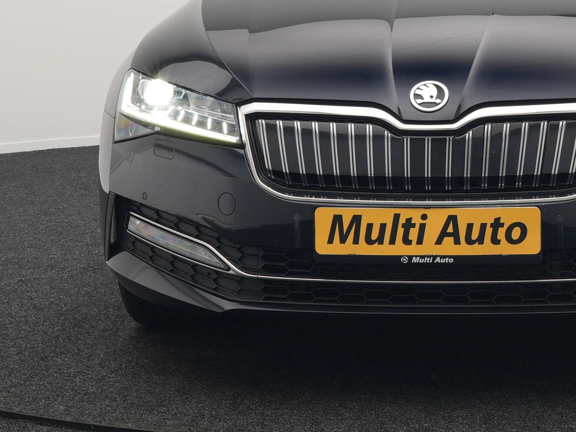 Hoofdafbeelding Škoda Superb