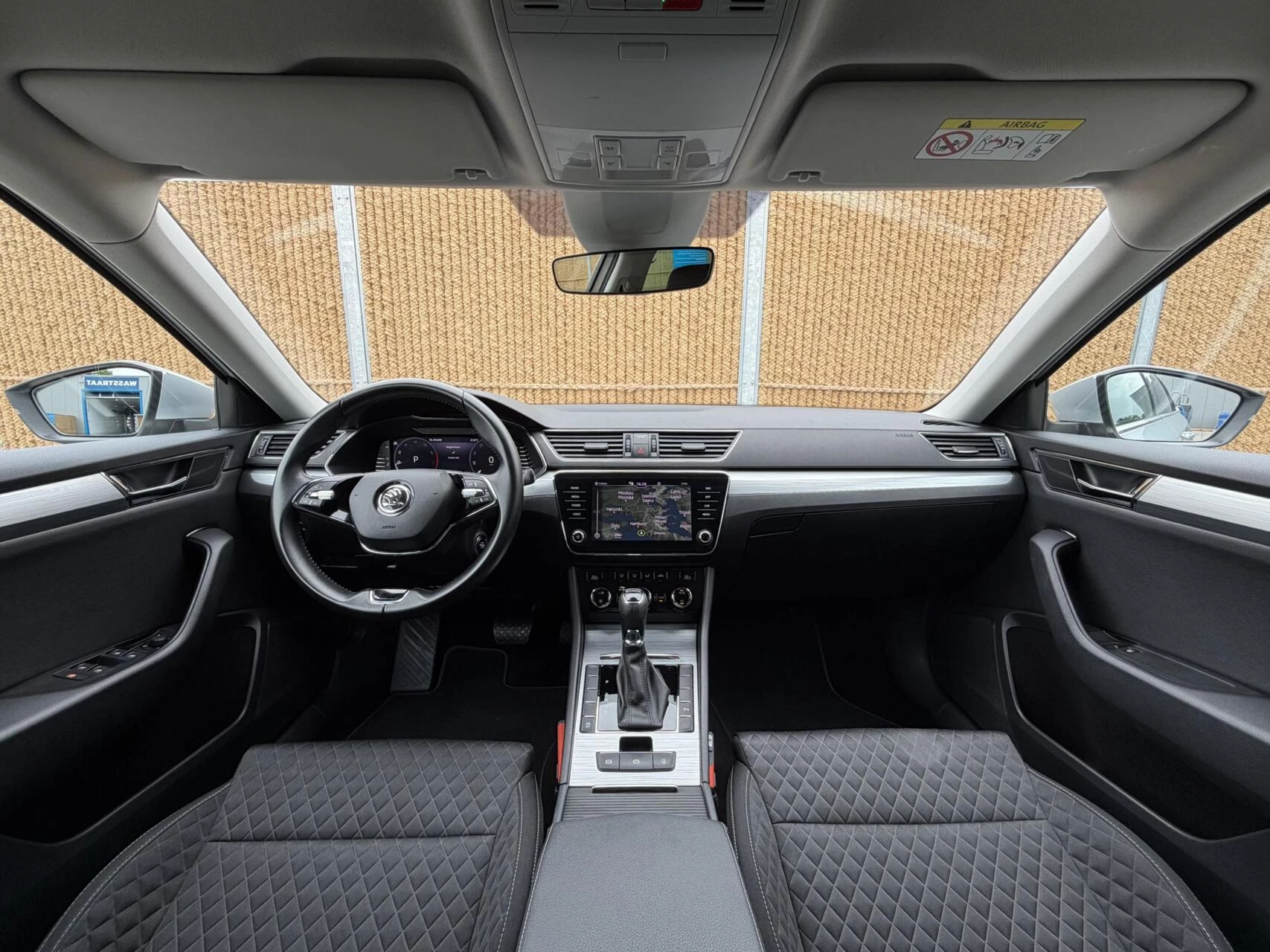 Hoofdafbeelding Škoda Superb