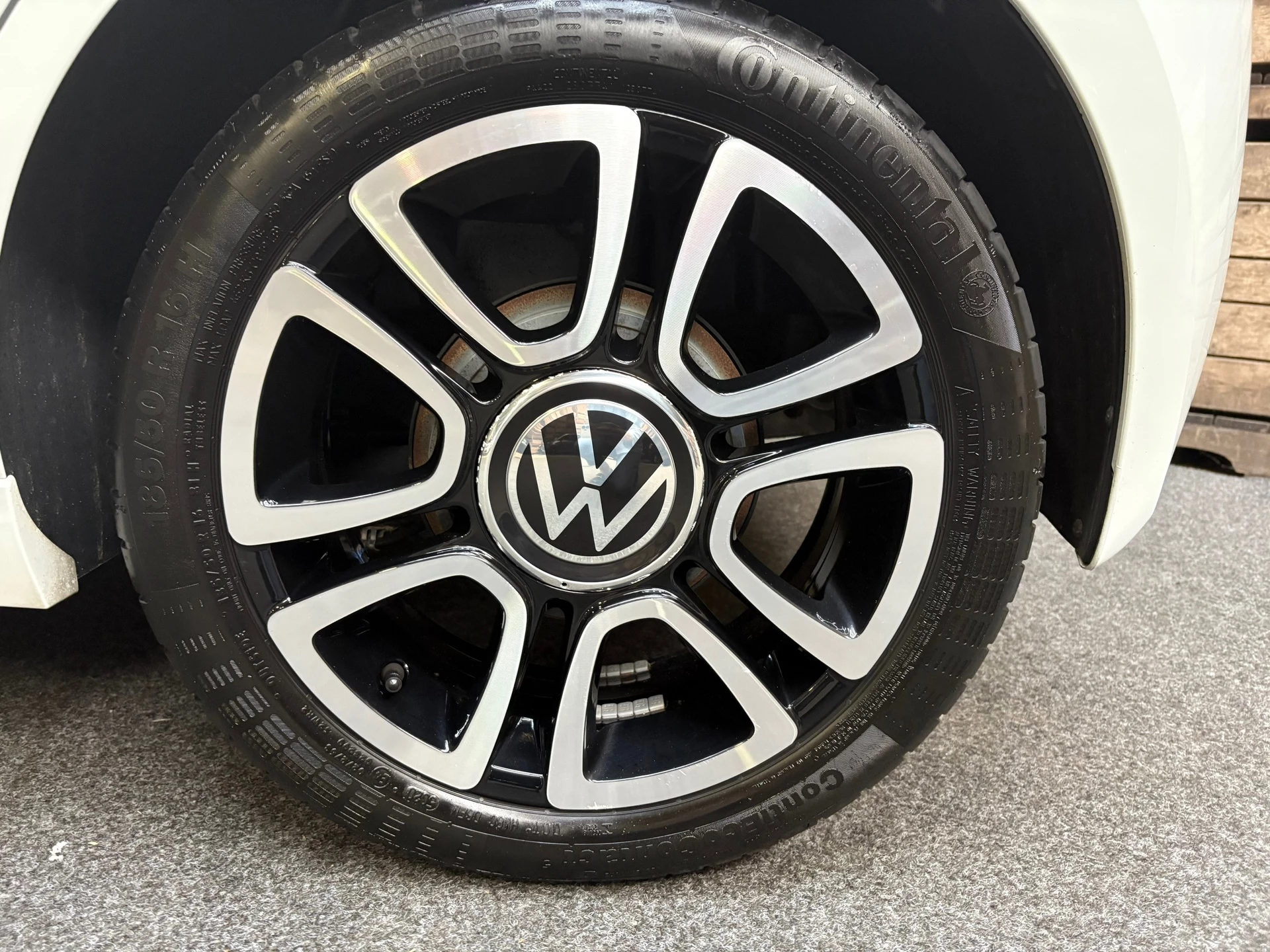 Hoofdafbeelding Volkswagen up!