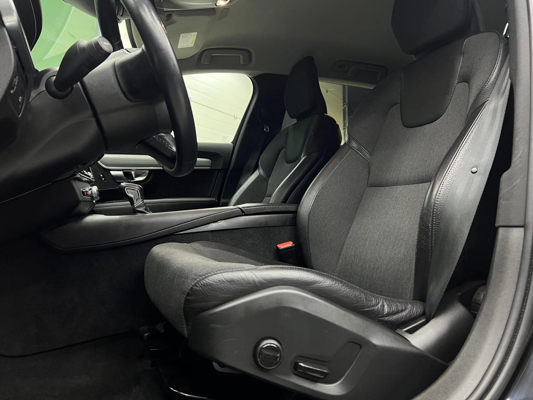 Hoofdafbeelding Volvo V90