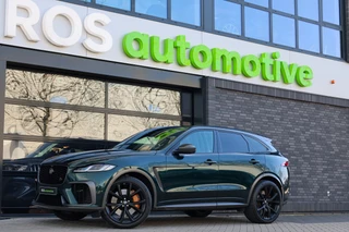 Hoofdafbeelding Jaguar F-PACE Jaguar F-PACE 5.0 V8 S/C AWD SVR | UNIEK! | DEALER ONDH | COBRA EXHAUST | STOELKOELING | 360 | HUD |