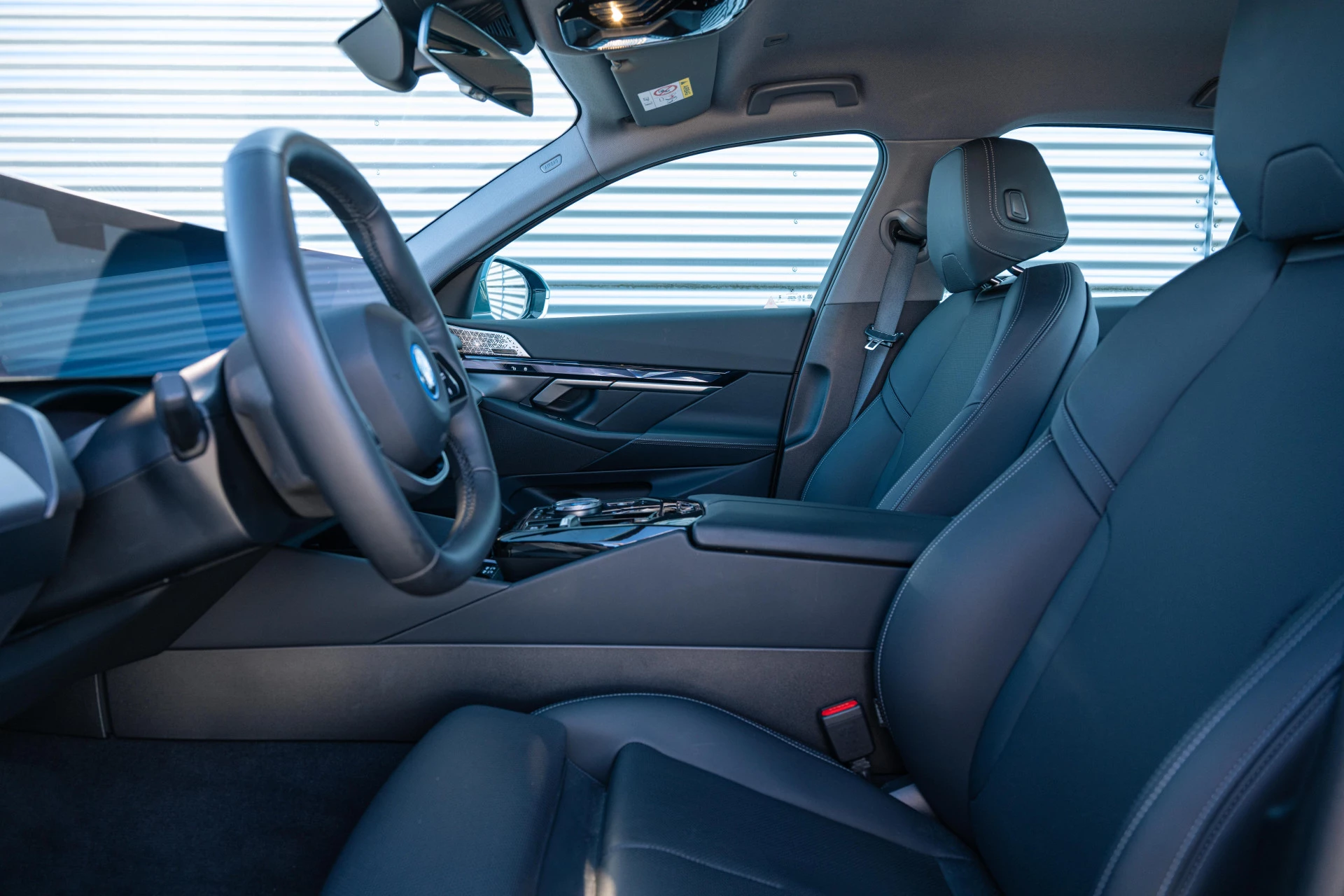 Hoofdafbeelding BMW i5