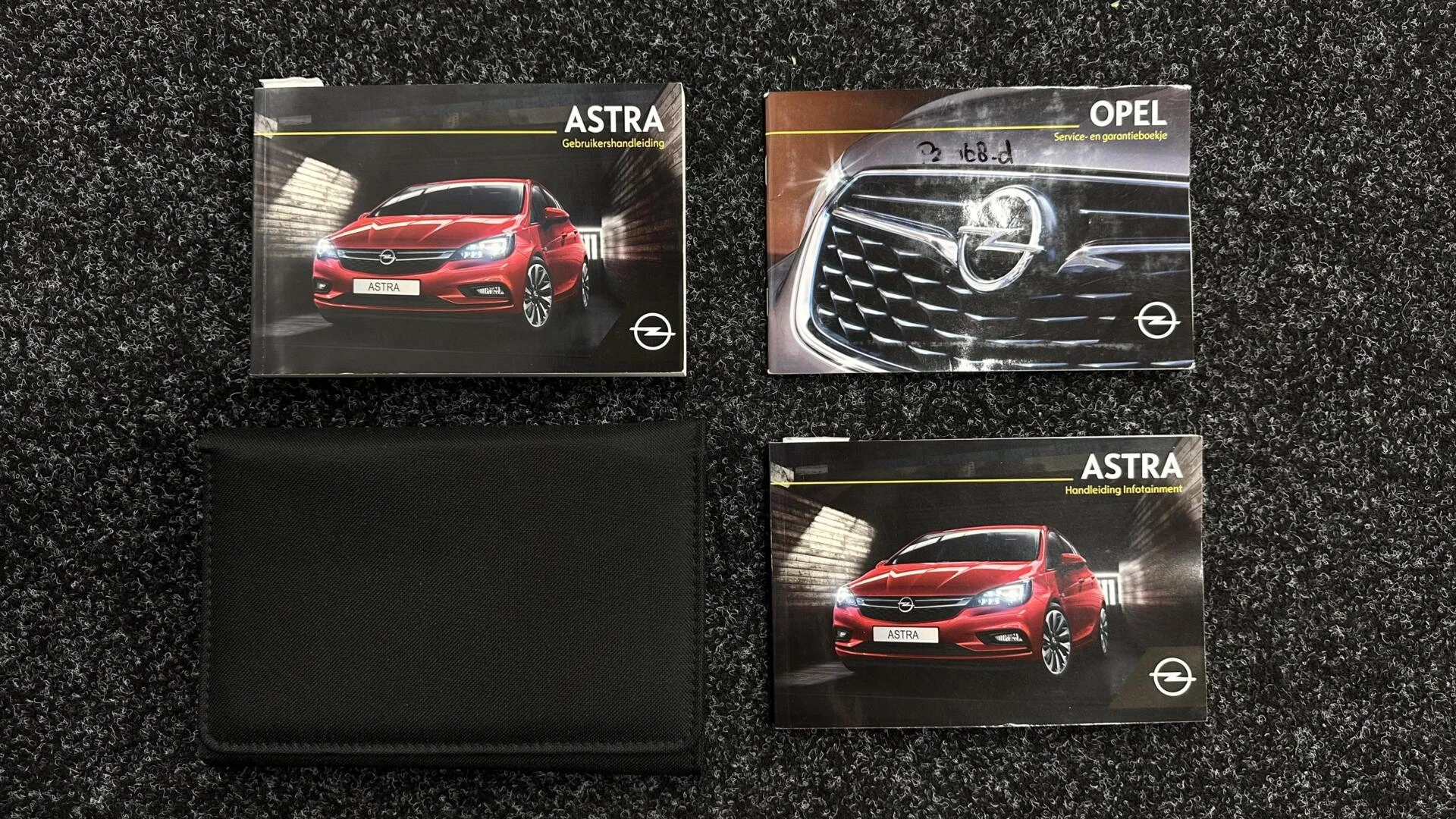 Hoofdafbeelding Opel Astra