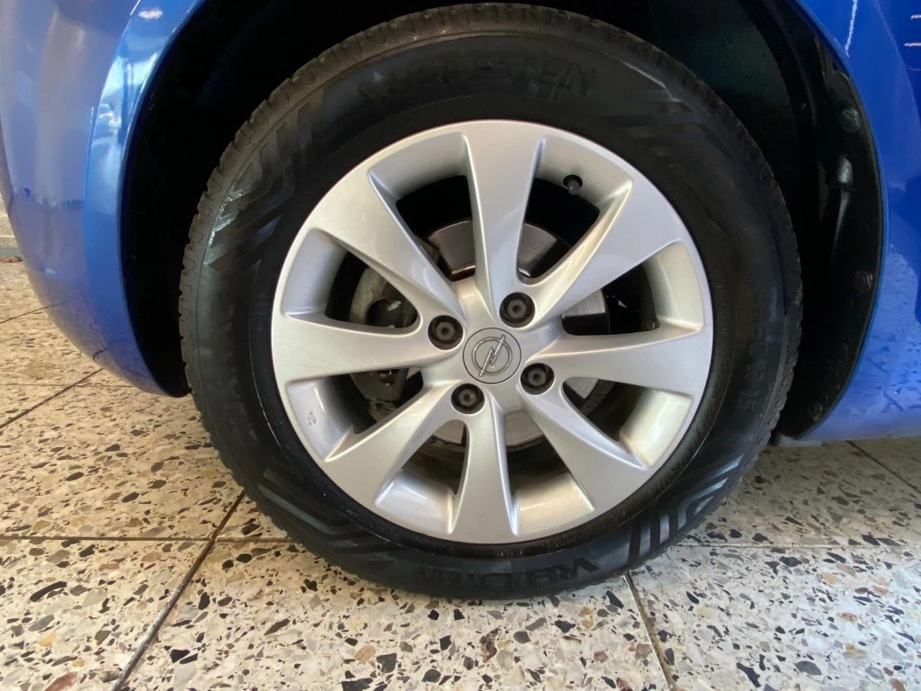 Hoofdafbeelding Opel Agila