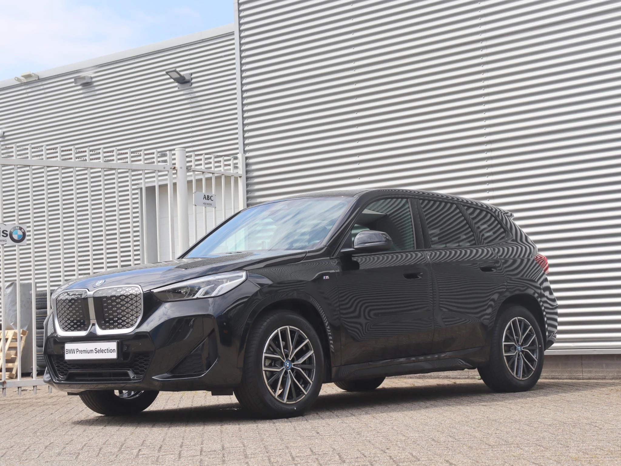 Hoofdafbeelding BMW iX1