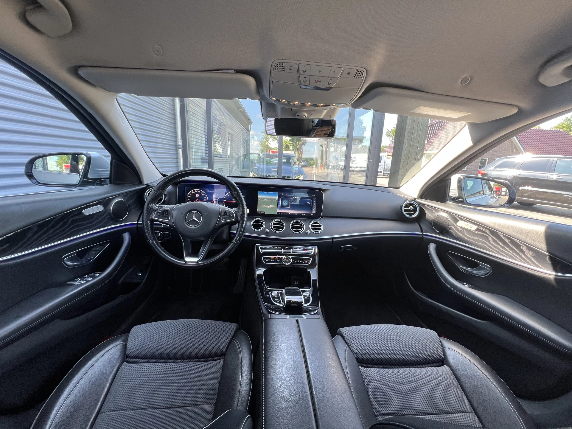 Hoofdafbeelding Mercedes-Benz E-Klasse