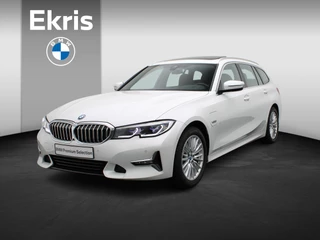 BMW 3 Serie 320e Touring High Executive | Luxury Line | Parking Pack | Achteruitrijcamera | Panoramadak | Sportstoelen | Head-Up Display | 17"