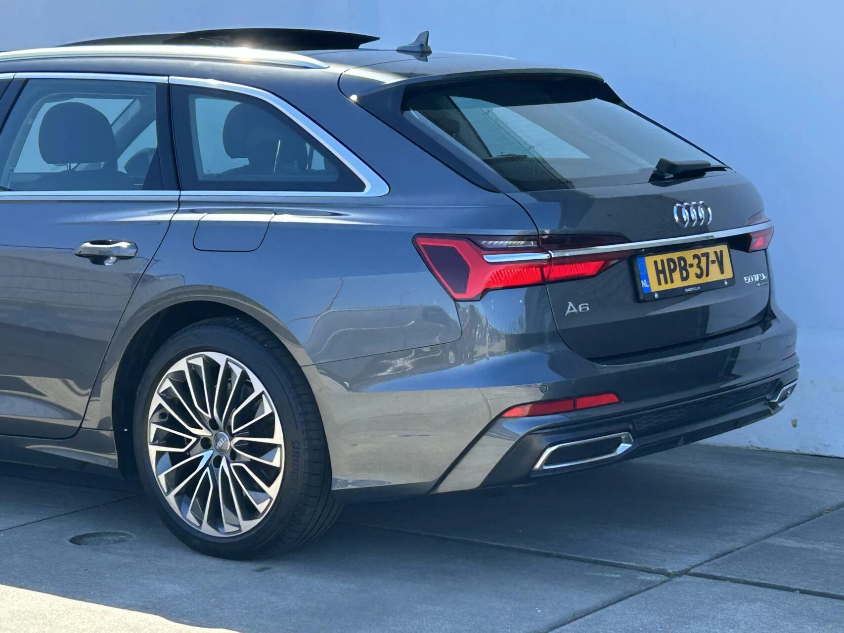 Hoofdafbeelding Audi A6