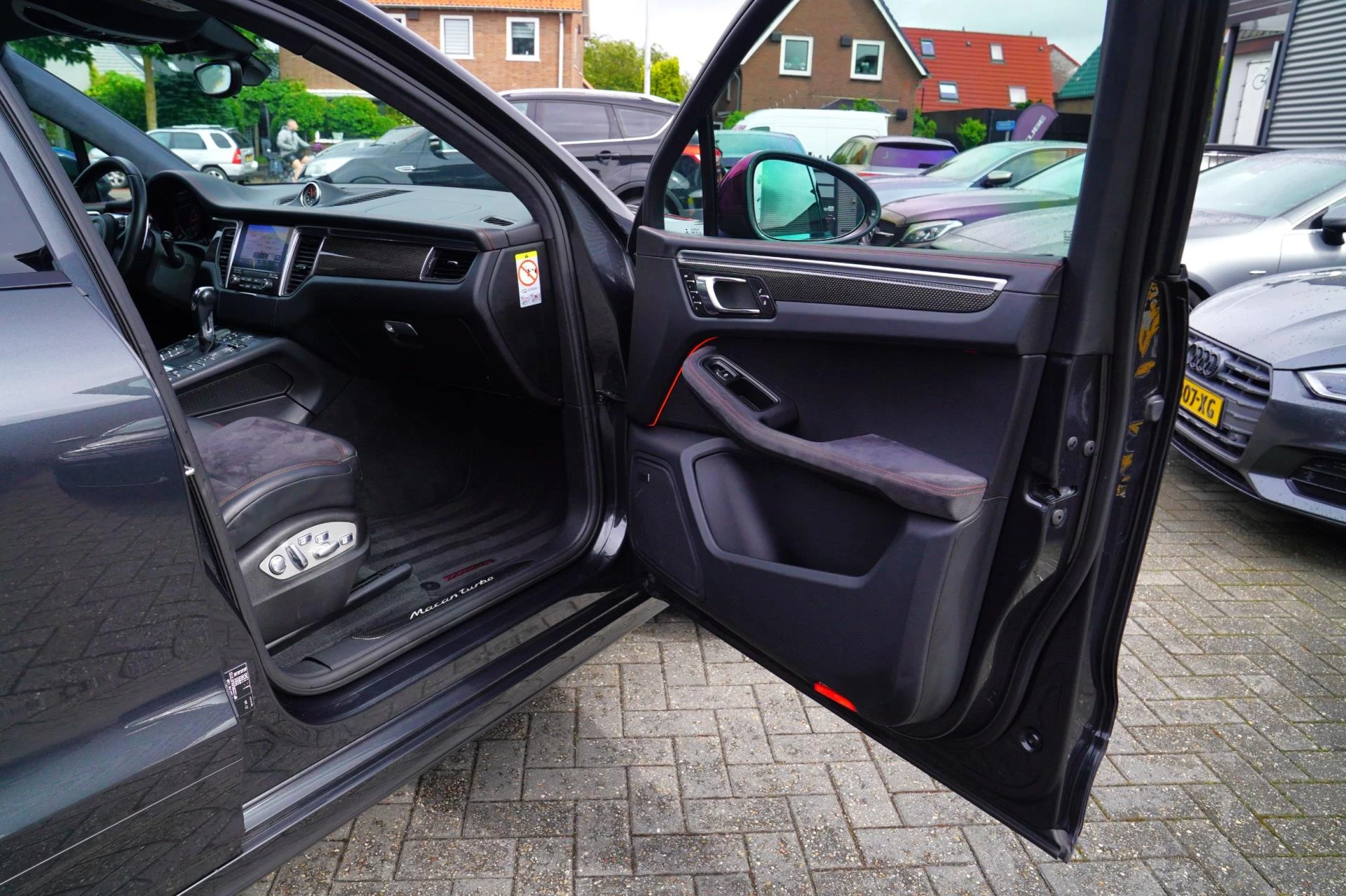 Hoofdafbeelding Porsche Macan