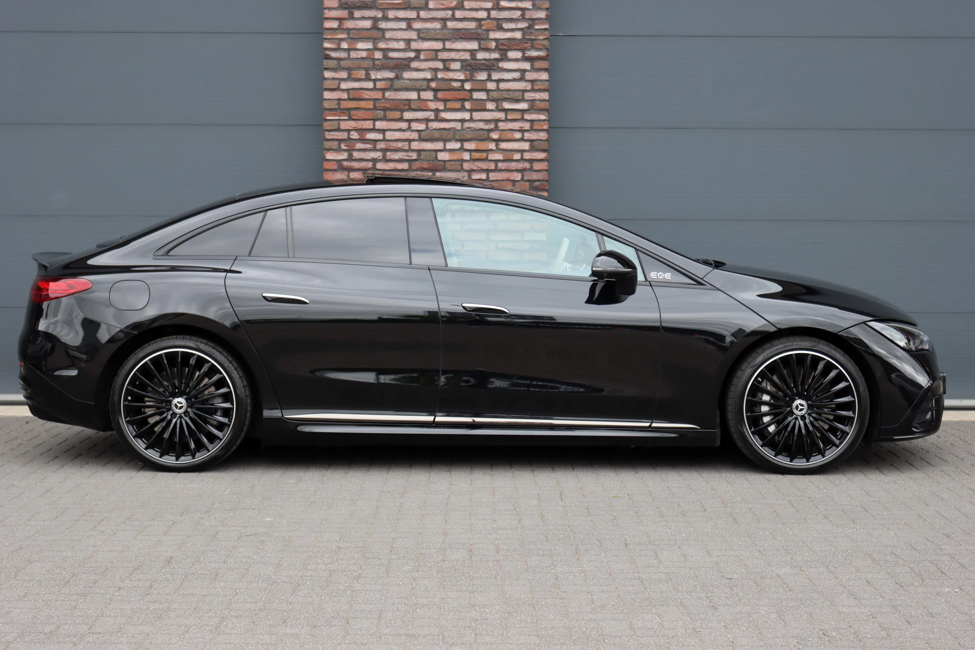 Hoofdafbeelding Mercedes-Benz EQE