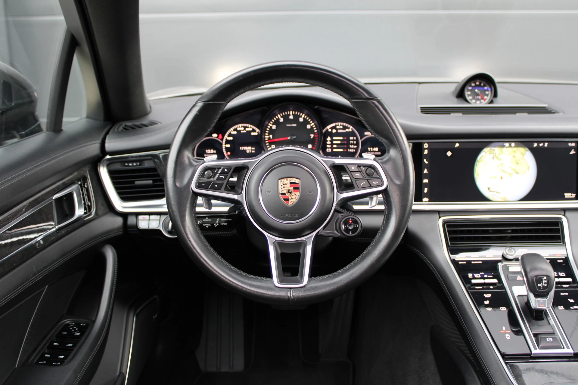 Hoofdafbeelding Porsche Panamera