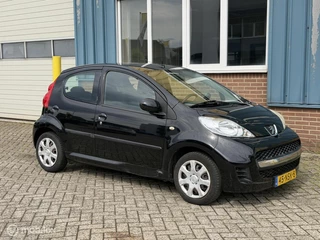 Peugeot 107 1.0-12V Urban Move 5-deurs Airco Elektrisc Ramen