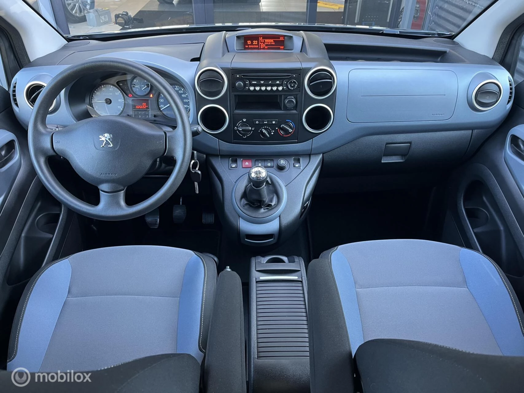 Hoofdafbeelding Peugeot Partner