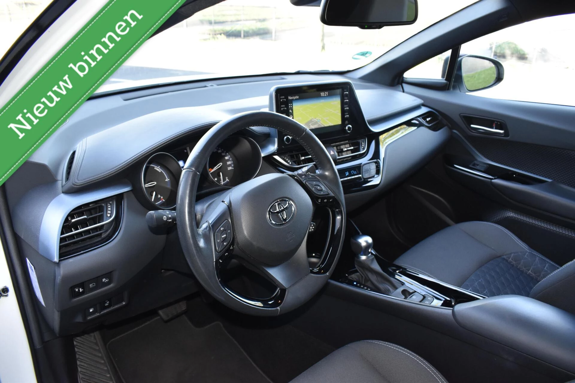 Hoofdafbeelding Toyota C-HR