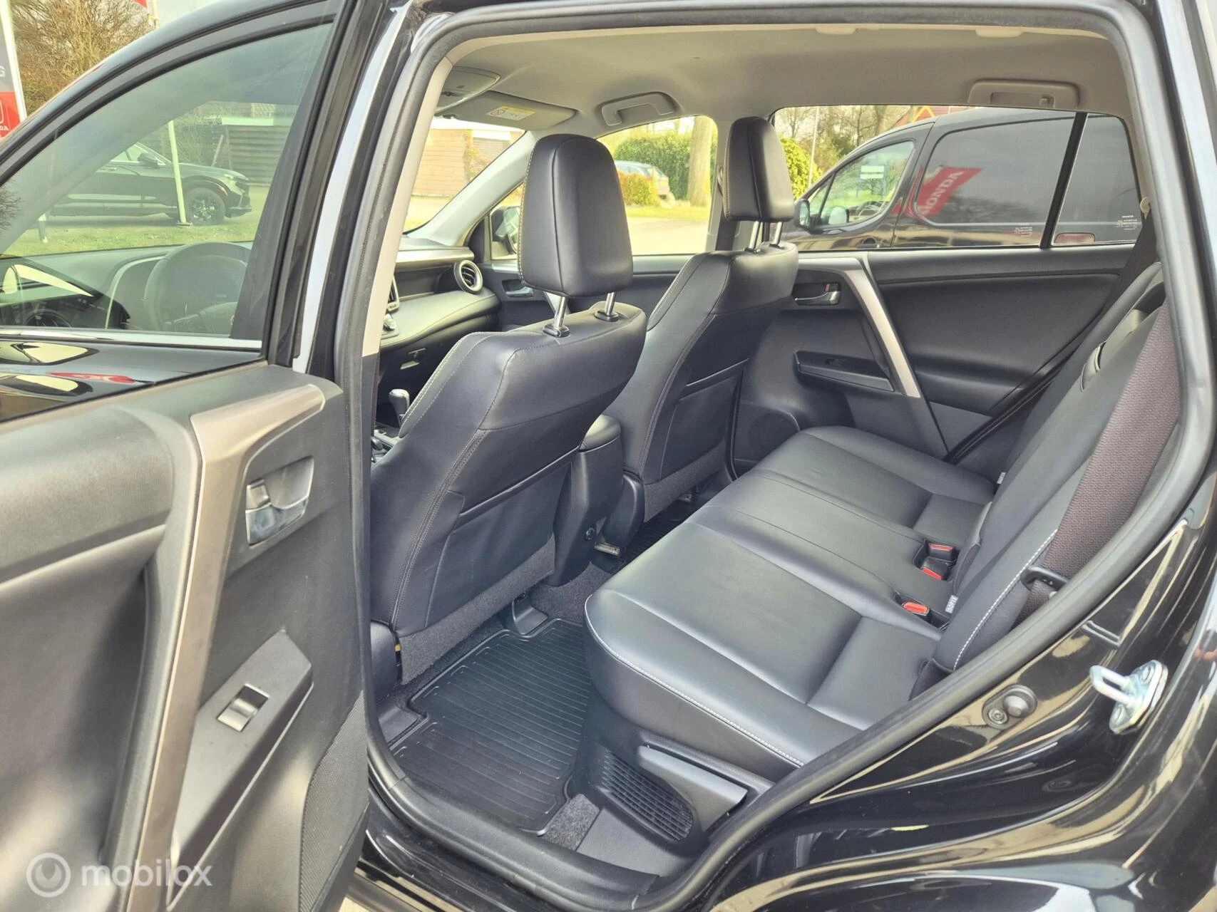 Hoofdafbeelding Toyota RAV4