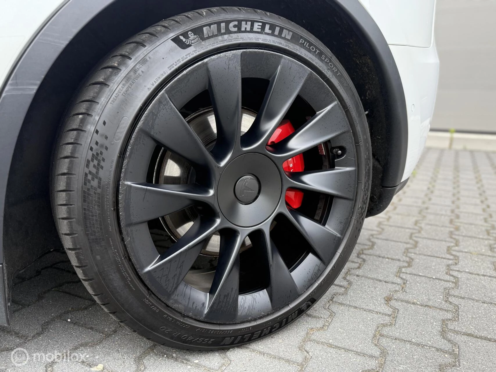 Hoofdafbeelding Tesla Model Y