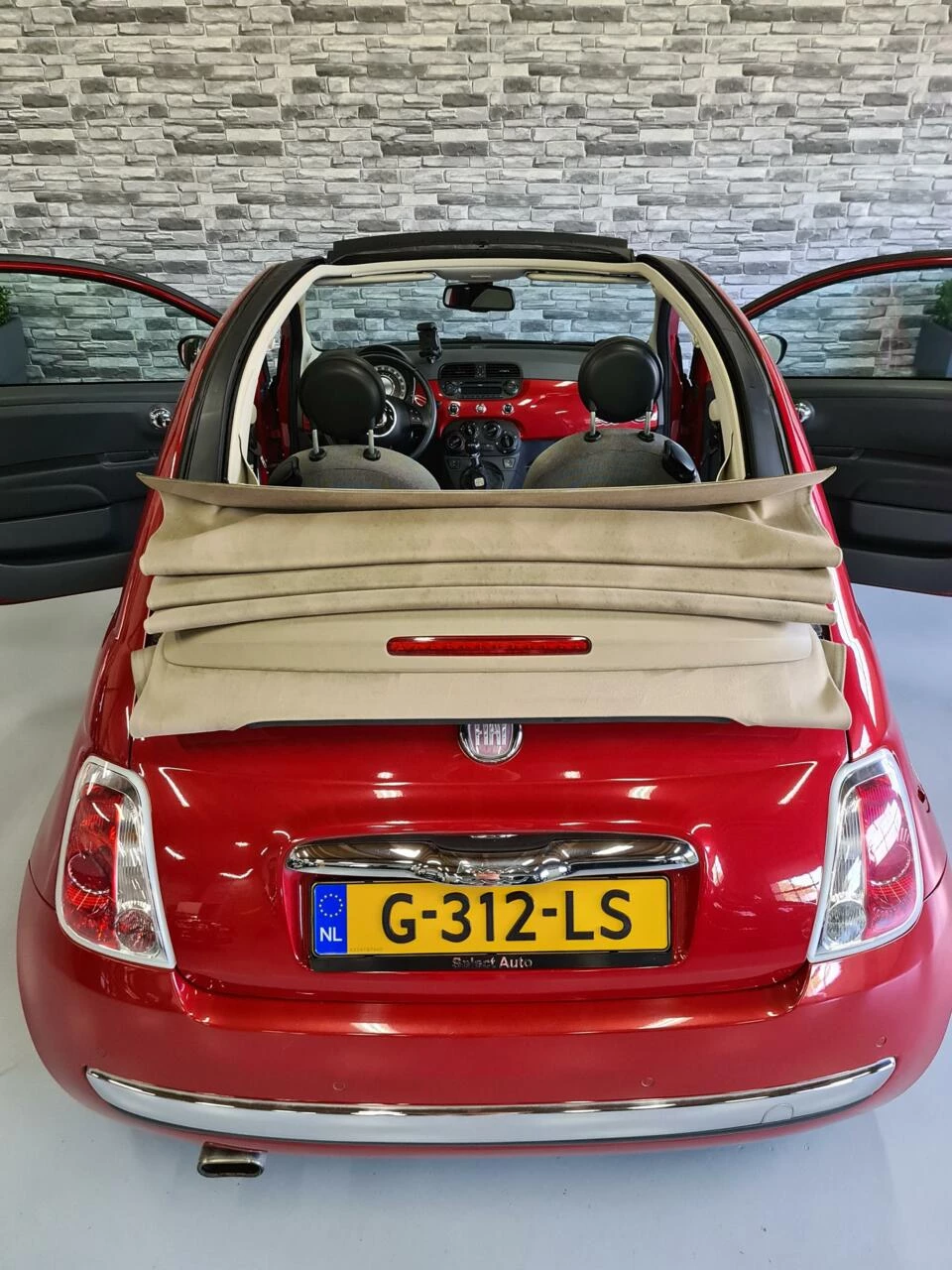 Hoofdafbeelding Fiat 500C